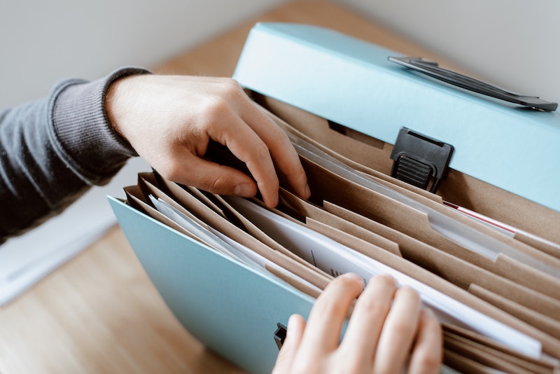 pexels-anete-lusina-4792285 Life Settlements in a Retirement Account? Think Again.